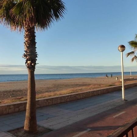 Apartamento A 1ª Linea De Mar, Vilafortuny กัมบริลส์ ภายนอก รูปภาพ