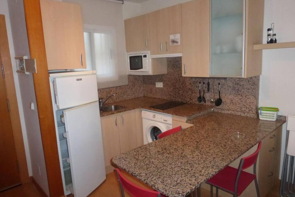 Apartamento A 1ª Linea De Mar, Vilafortuny กัมบริลส์ ภายนอก รูปภาพ